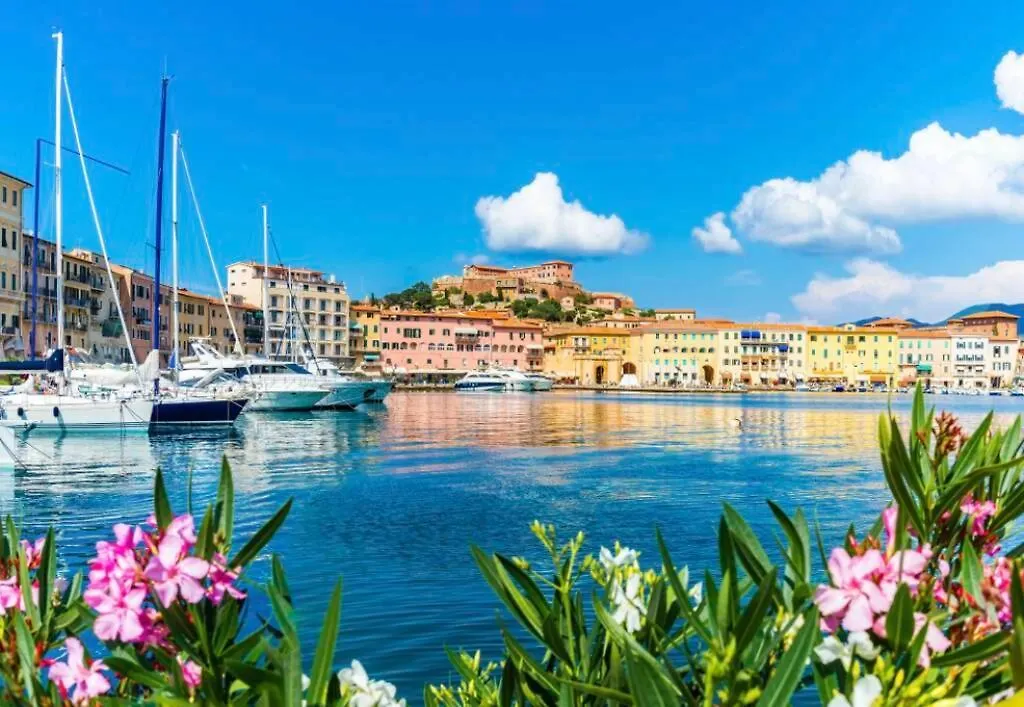Apartment Appartamento La Terrazza Portoferraio